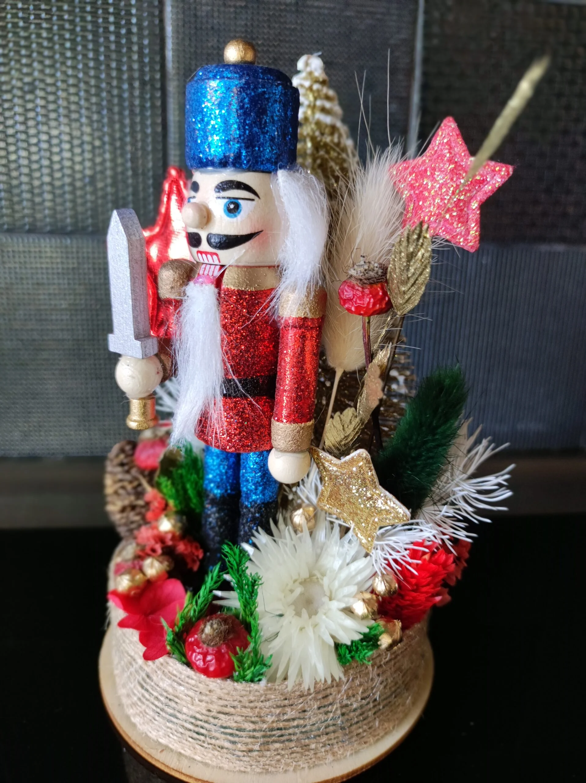 Cloche de fleurs séchées Noël, Casse-Noisette - Trépak – Image 40