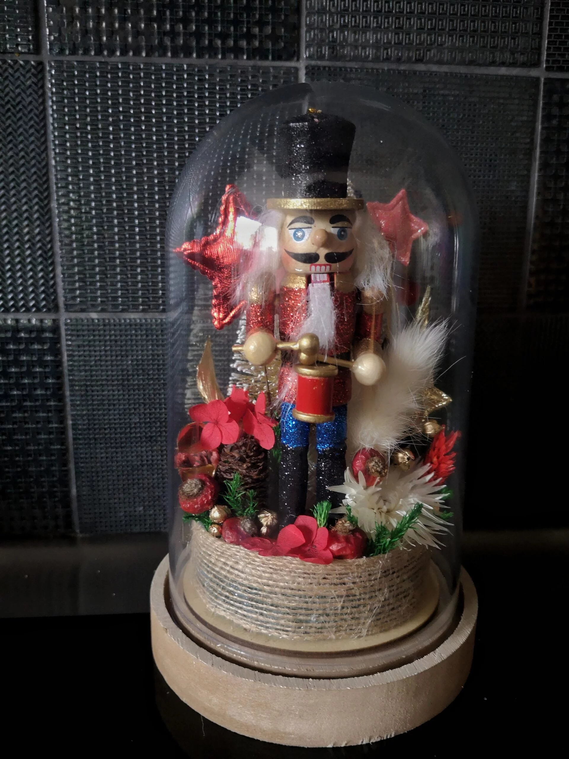 Cloche de fleurs séchées Noël, Casse-Noisette - Trépak – Image 10