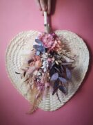 Eventail en bambou orné de fleurs séchées - Pax – Image 11