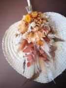 Eventail en bambou orné de fleurs séchées - Pax – Image 13