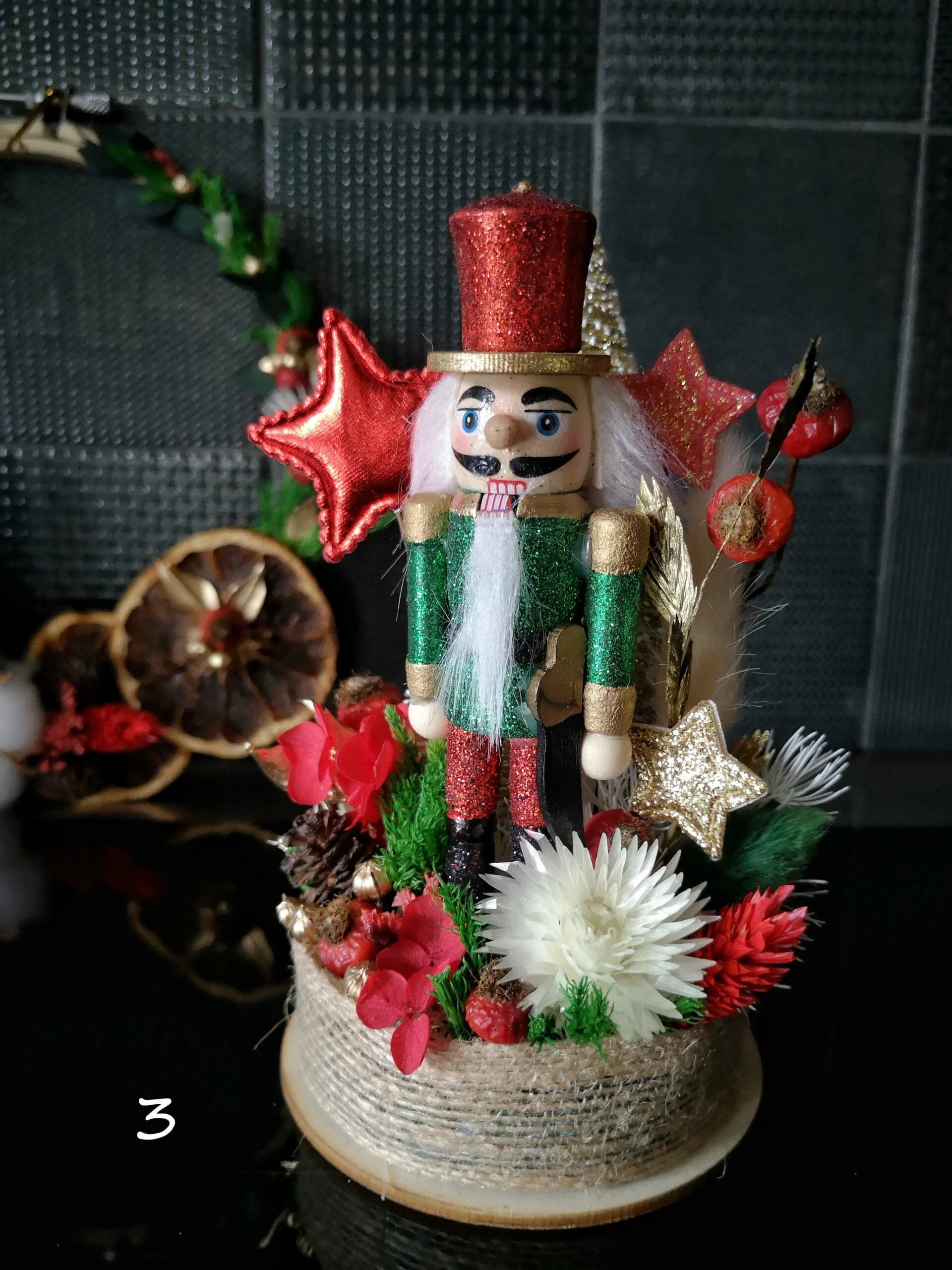 Cloche de fleurs séchées Noël, Casse-Noisette - Trépak – Image 7