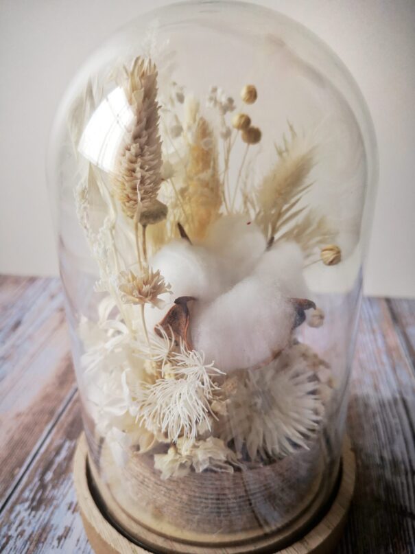 Cloche de fleurs séchées blanche – “Galathée” – Image 6
