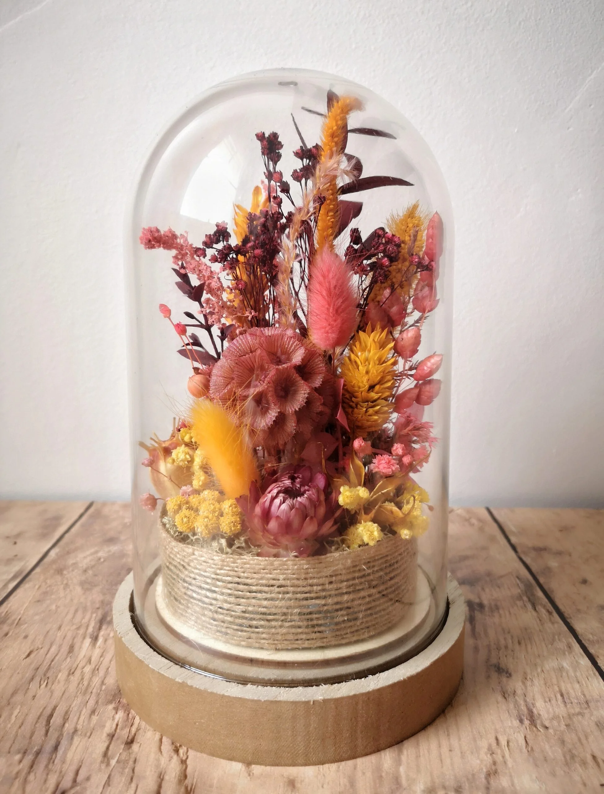 Cloche de fleurs séchées Rose/Moutarde - "Galathée" – Image 4