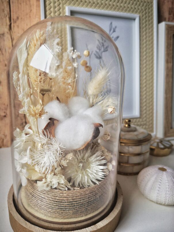 Cloche de fleurs séchées blanche – “Galathée” – Image 2