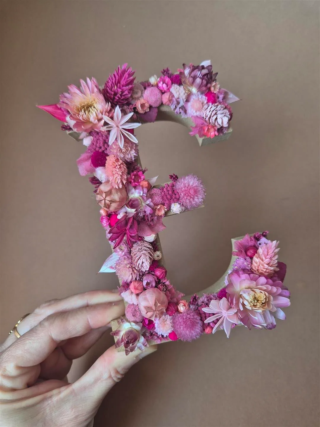 Lettre fleurie en bois, initiale en fleurs séchées sur mesure - "Floréal" – Image 10