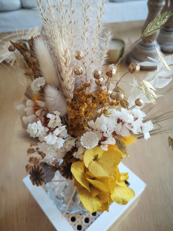 Petit bouquet de fleurs séchées Jaune, blanc et doré – Image 5