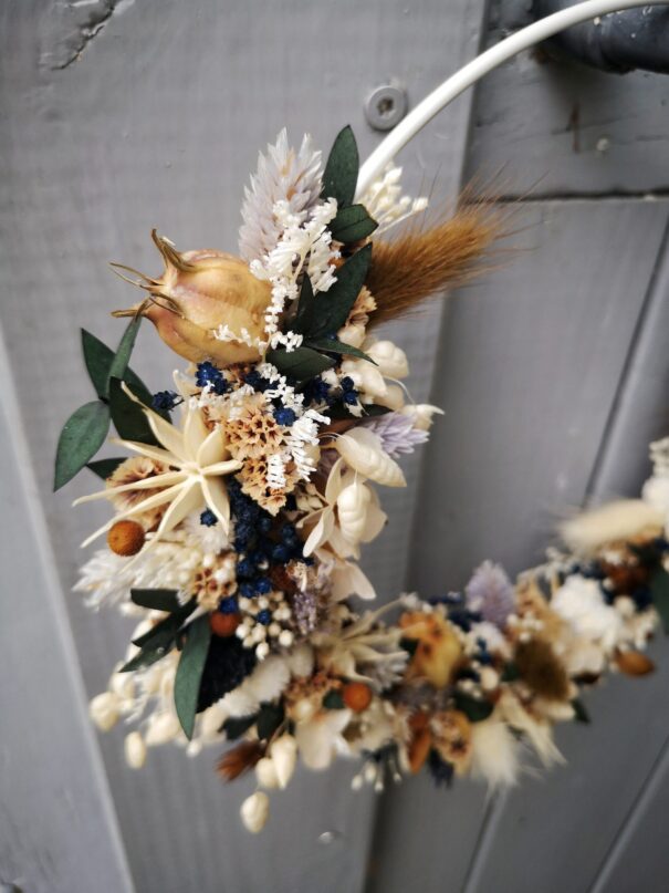 Couronne de fleurs séchées Bleue, abricot, marron, blanche - "Printania" – Image 4