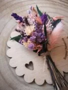 Aimant mini bouquet de fleurs séchées sur support en bois (cadeau pour nounou) – Image 3