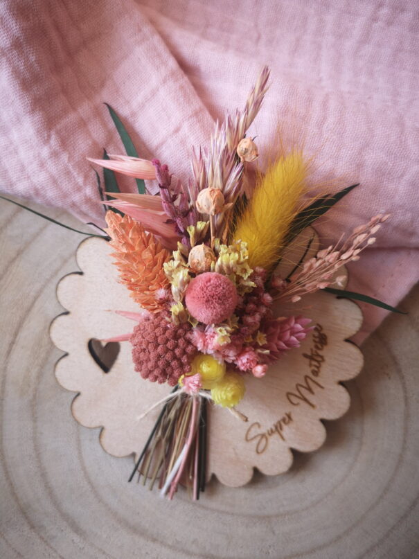 Aimant mini bouquet de fleurs séchées sur support en bois (cadeau pour nounou) – Image 9