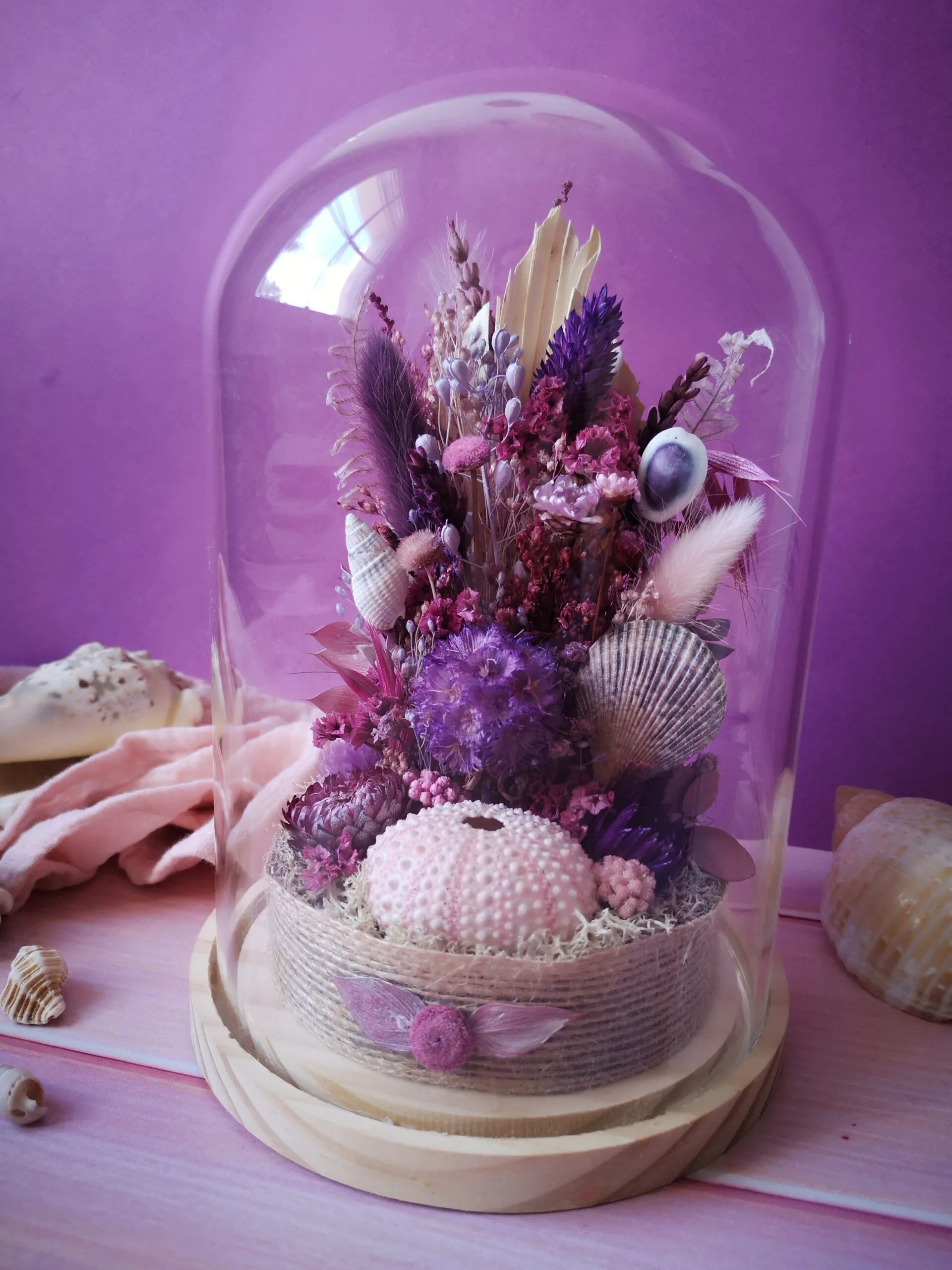 Fleurs séchées sous cloche en verre avec coquillages - "Fleurs des Sables" – Image 13