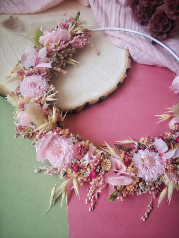 Couronne de fleurs séchées rose, vert et beige – “Printania” – Image 2
