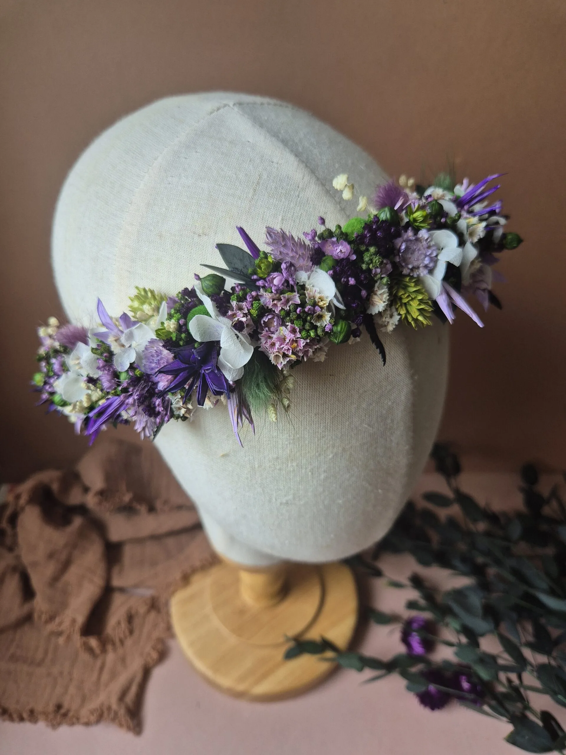 Couronne de tête en fleurs séchées – Image 21