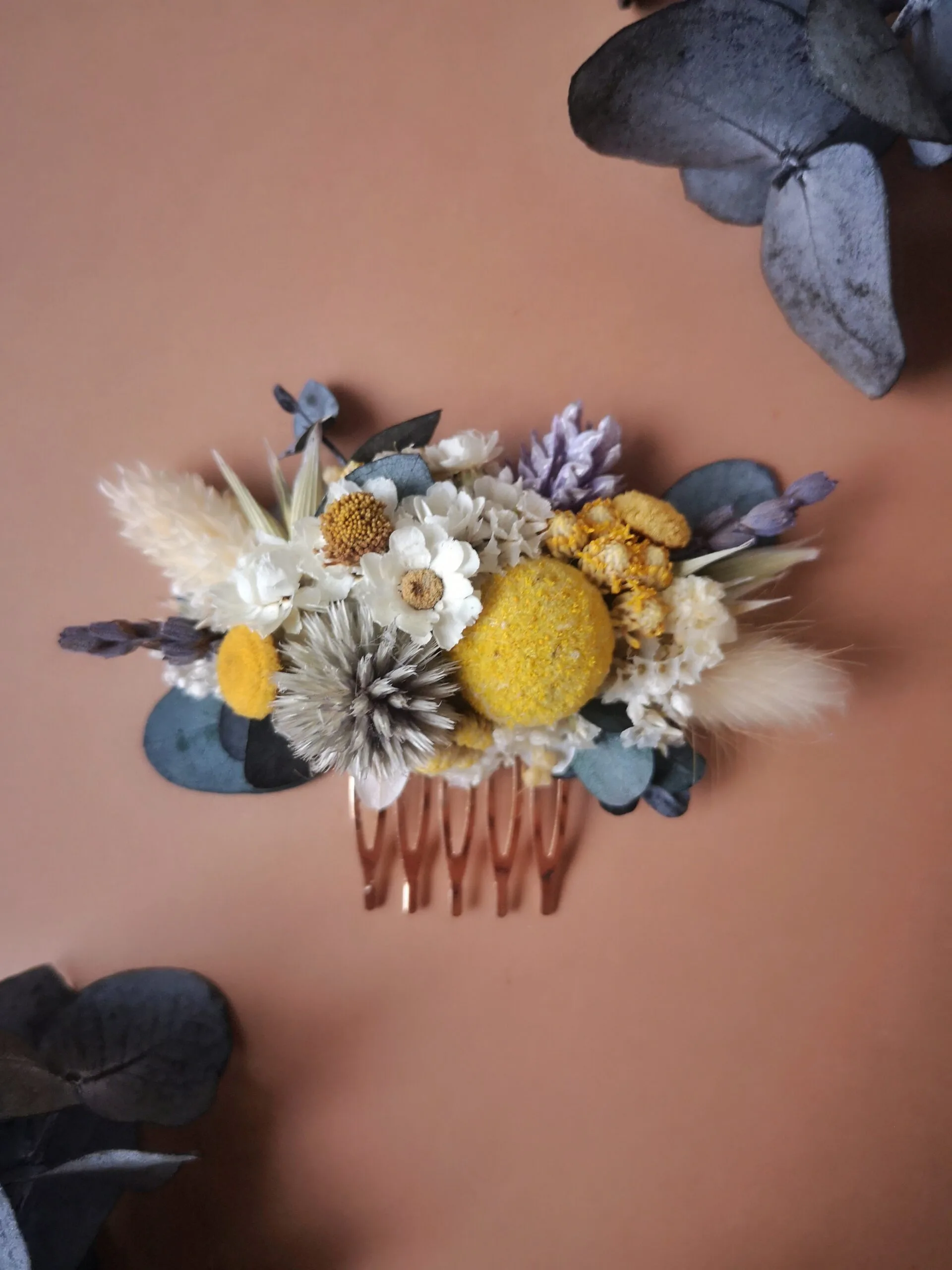 Peigne pour cheveux en fleurs séchées sur mesure – Image 13