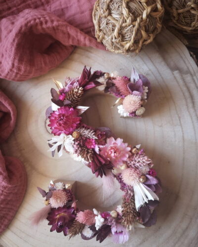 Lettres fleuries : confection de la lettre de votre choix avec des fleurs séchées et stabilisées