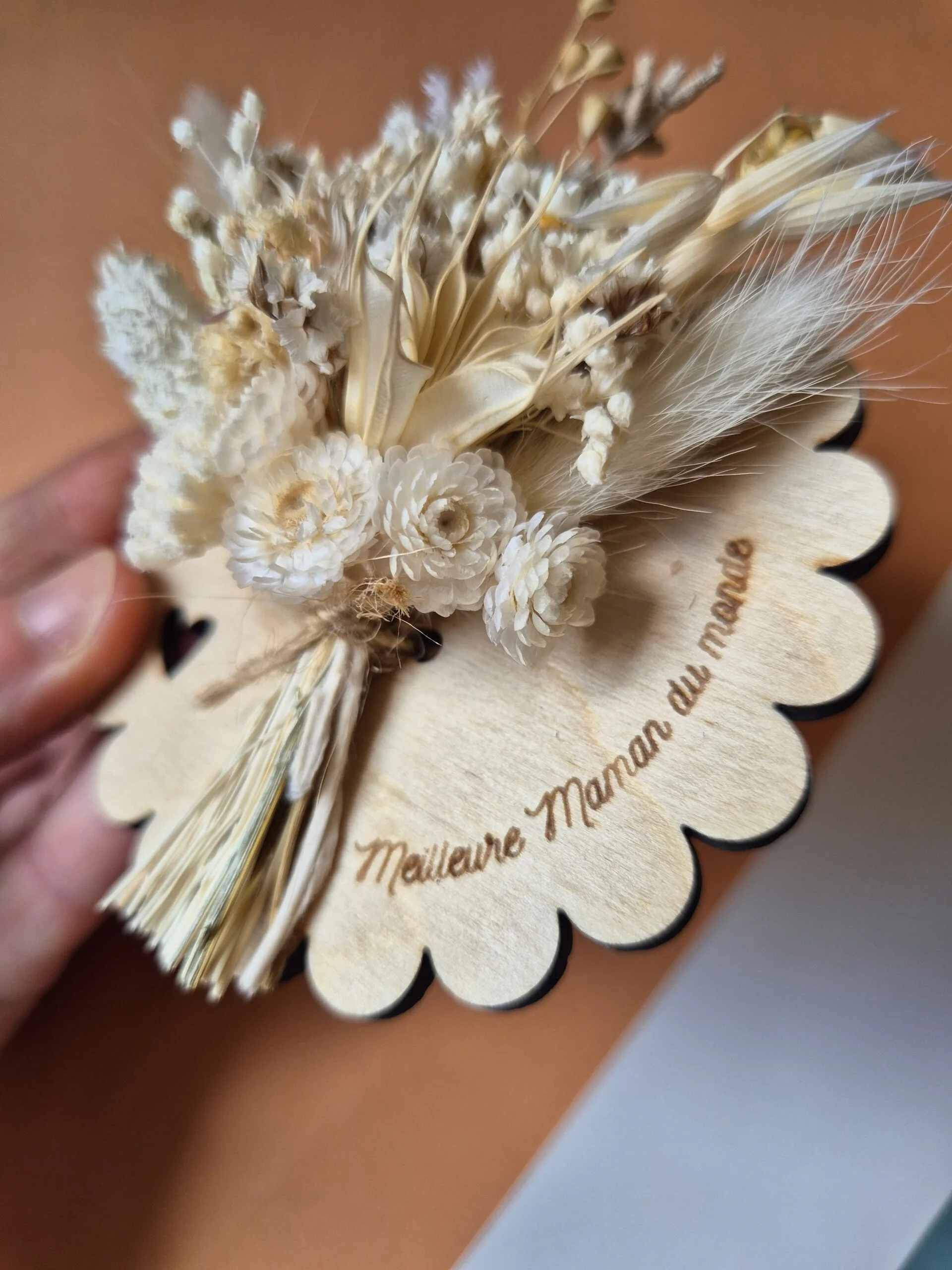 Aimant mini bouquet fleurs séchées sur support en bois (cadeau pour maman) – Image 31