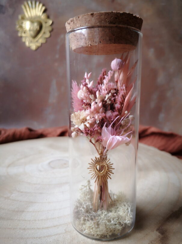 Fiole fleurie avec cœur - Mini bouquet de fleurs séchées – Image 4