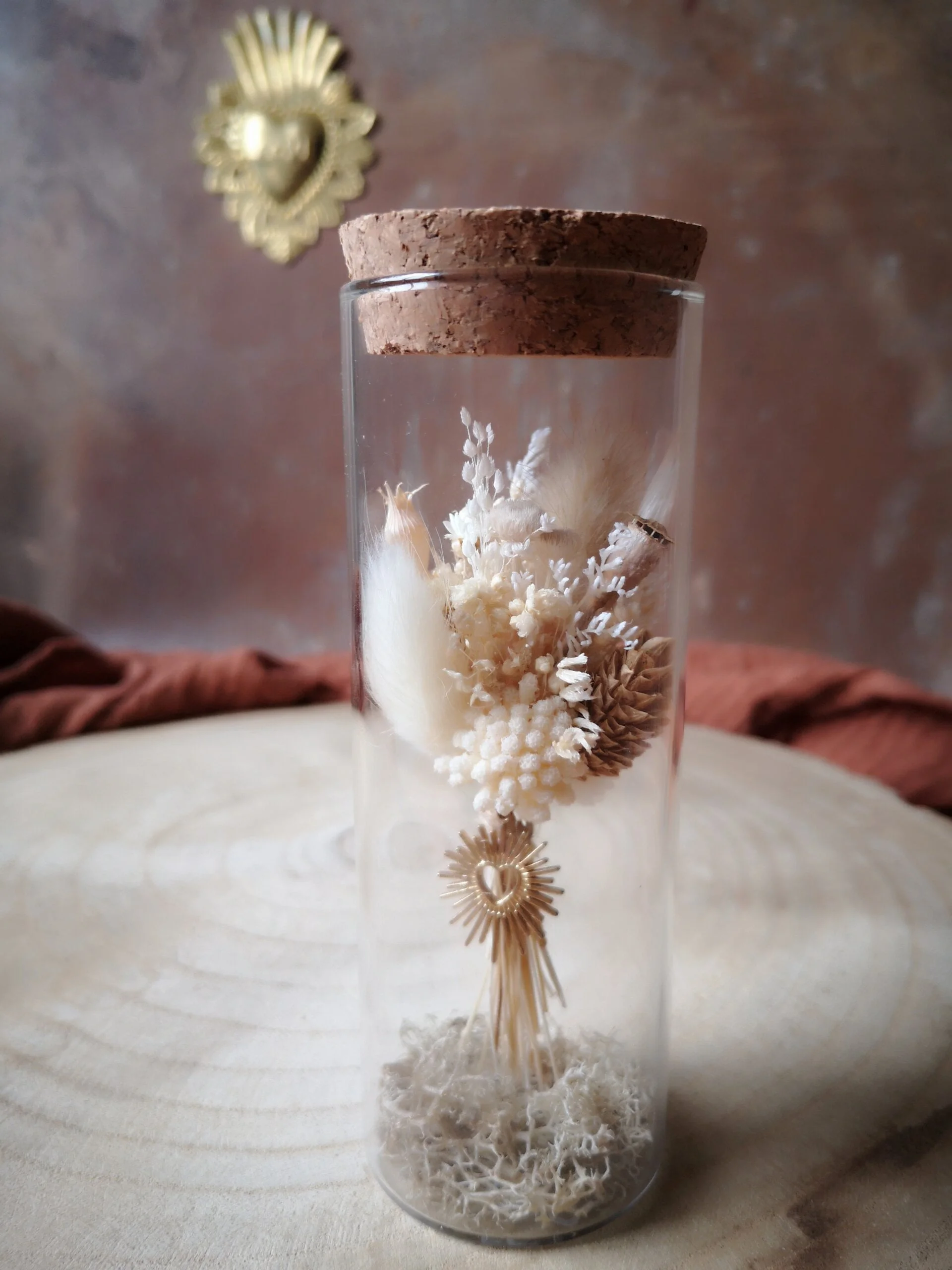 Fiole fleurie avec médaillon - Mini bouquet de fleurs séchées – Image 21