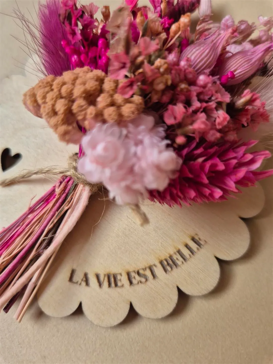 Aimant mini bouquet de fleurs séchées sur support en bois avec phrase inspirante - "Eole" – Image 7