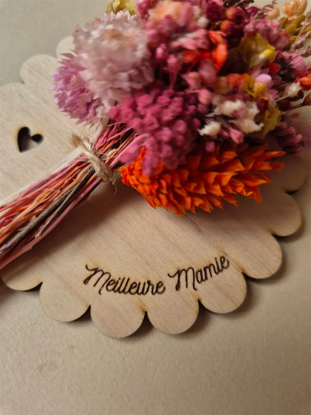 Aimant mini bouquet de fleurs séchées sur support en bois avec phrase inspirante - "Eole" – Image 15