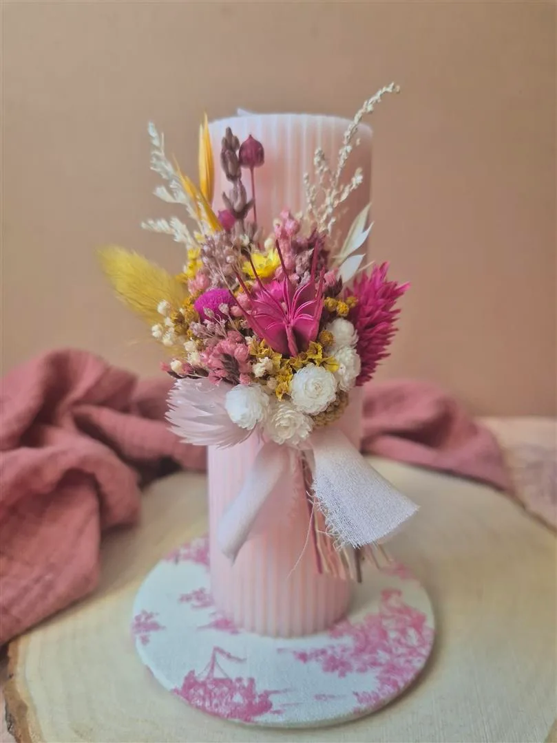 Petite bougie ornée de fleurs séchées – Image 4