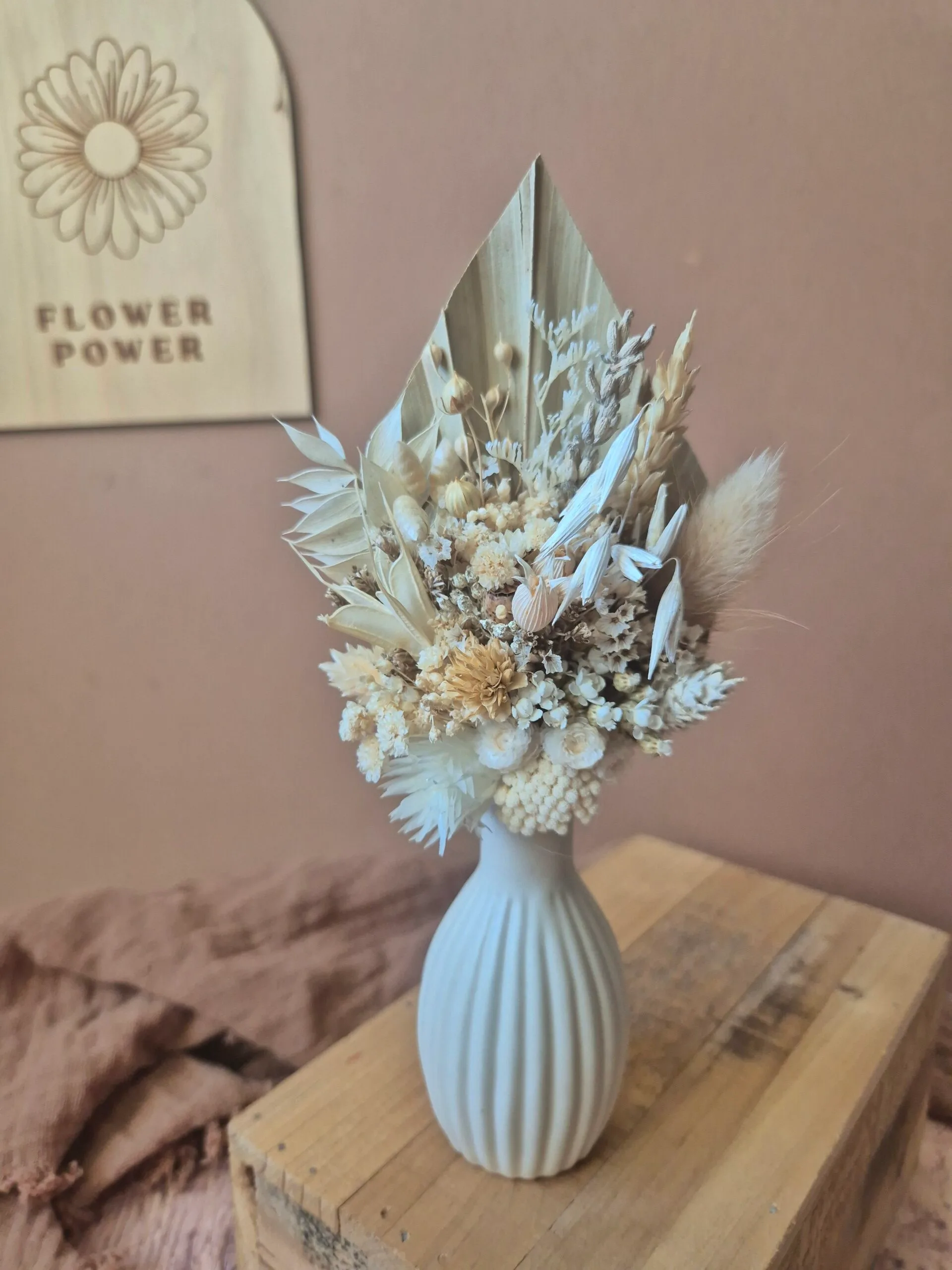 Mini bouquet de fleurs séchées avec son vase – Image 11