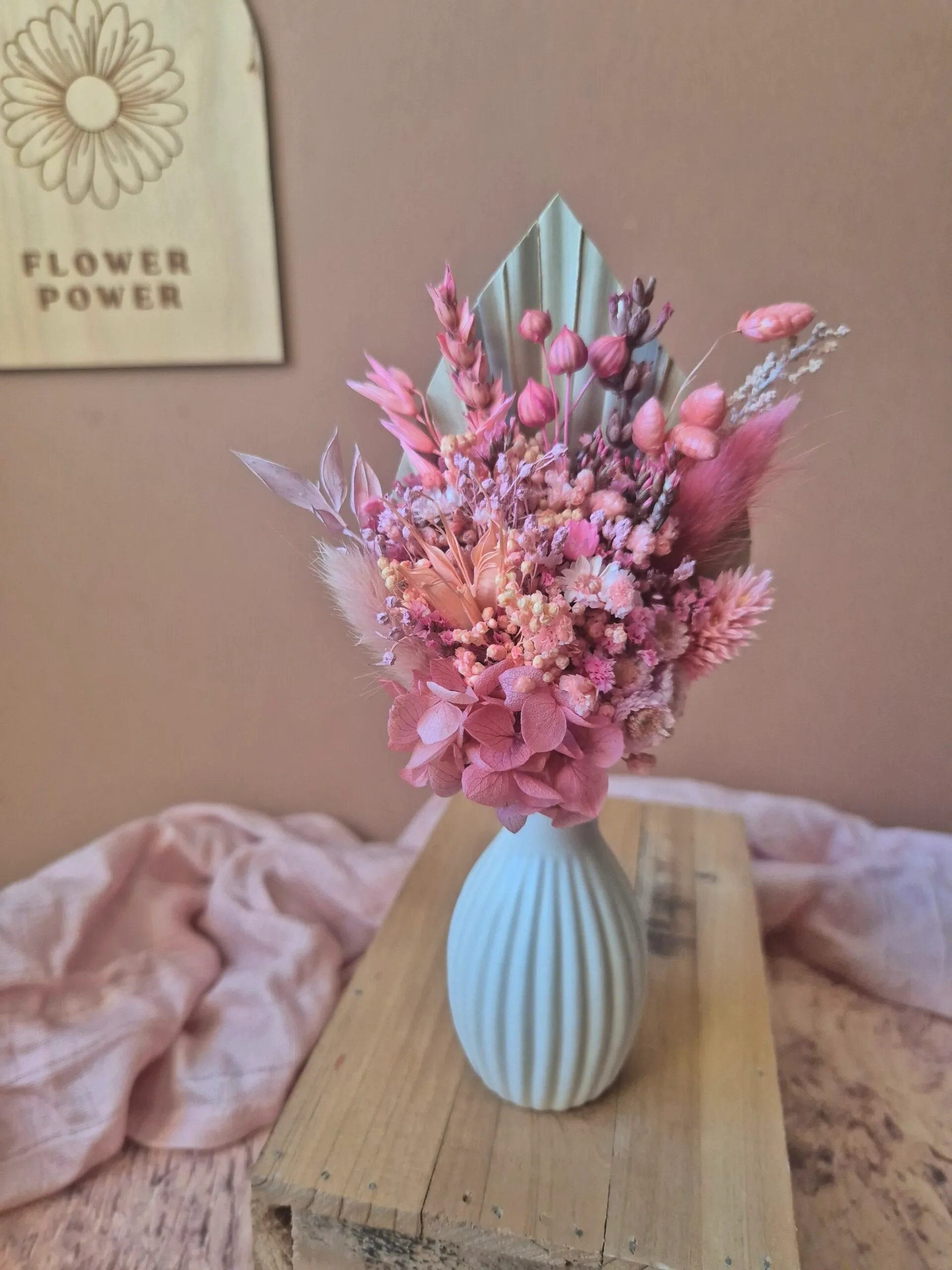 Mini bouquet de fleurs séchées avec son vase – Image 19