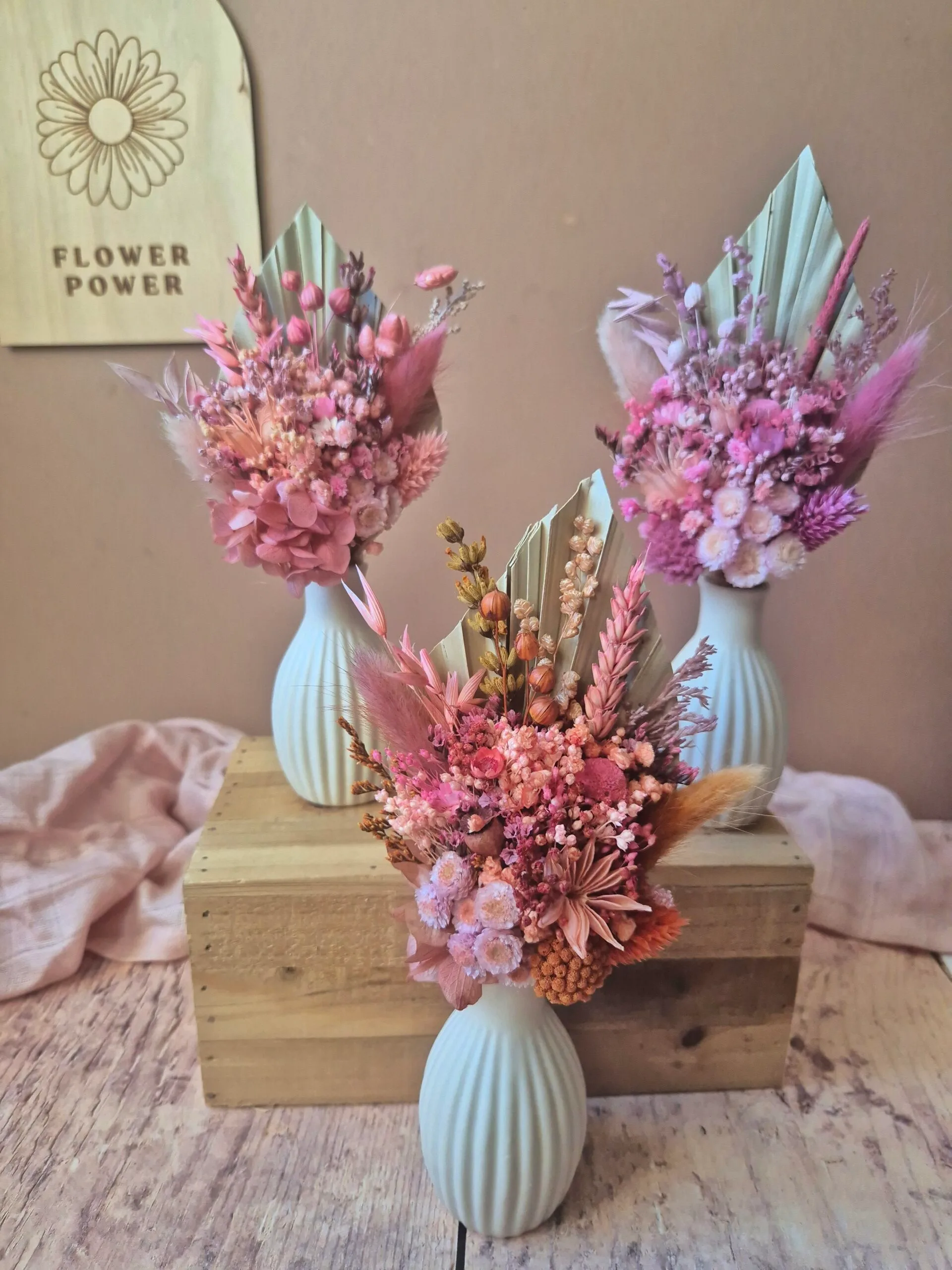 Mini bouquet de fleurs séchées avec son vase – Image 2