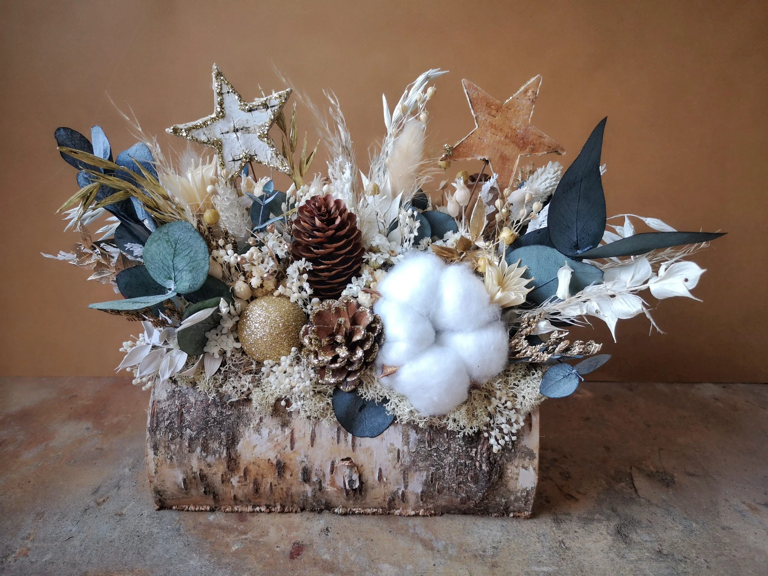 Bûchette festive ornée de fleurs séchées et stabilisées – Image 11