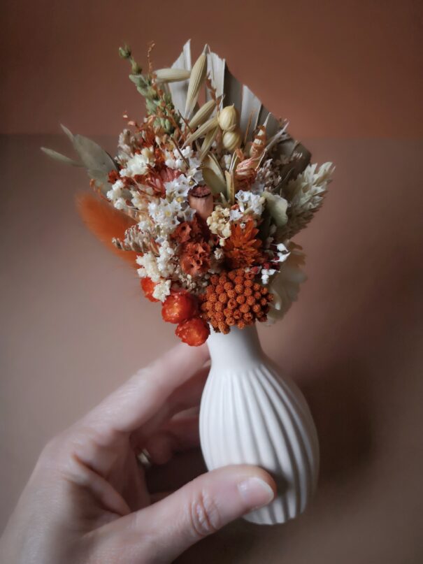 Mini bouquet de fleurs séchées avec son vase – Image 10
