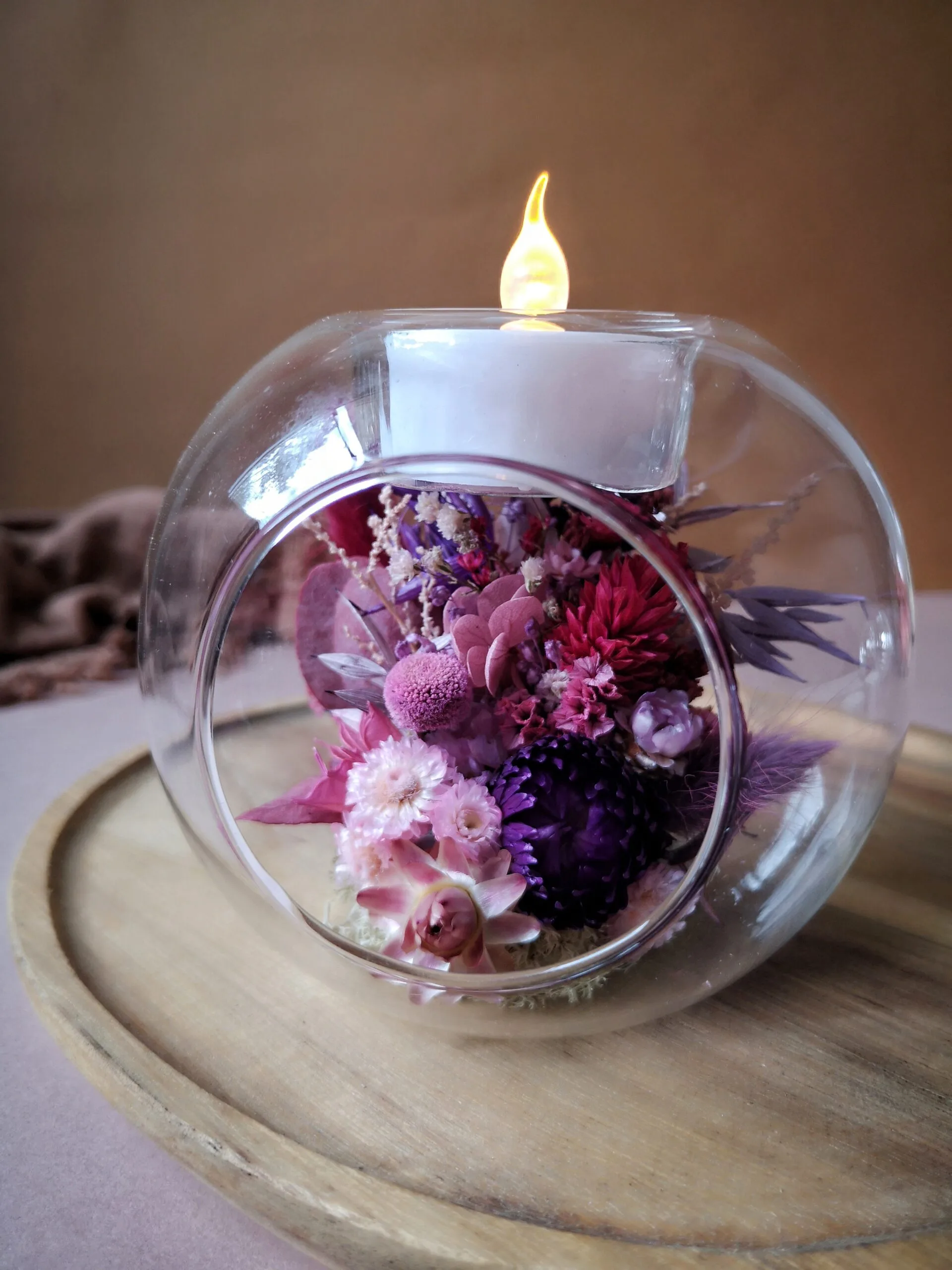 Bougeoir en fleurs séchées avec bougie led – Image 3