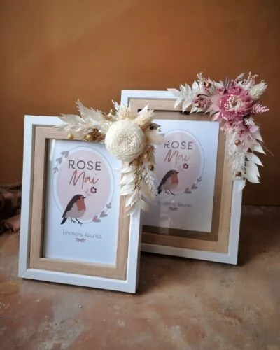 Cadre pour photo orné de fleurs séchées (plusieurs modèles)