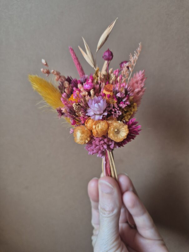 Aimant mini bouquet de fleurs séchées sur support en bois (cadeau maîtresse d'école et ATSEM) – Image 13