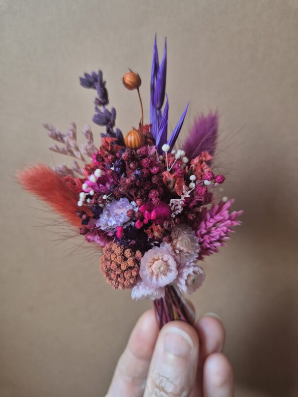 Aimant mini bouquet de fleurs séchées sur support en bois (cadeau maîtresse d'école et ATSEM) – Image 15