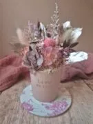 Petites compositions piquées en fleurs séchées avec message – Image 2
