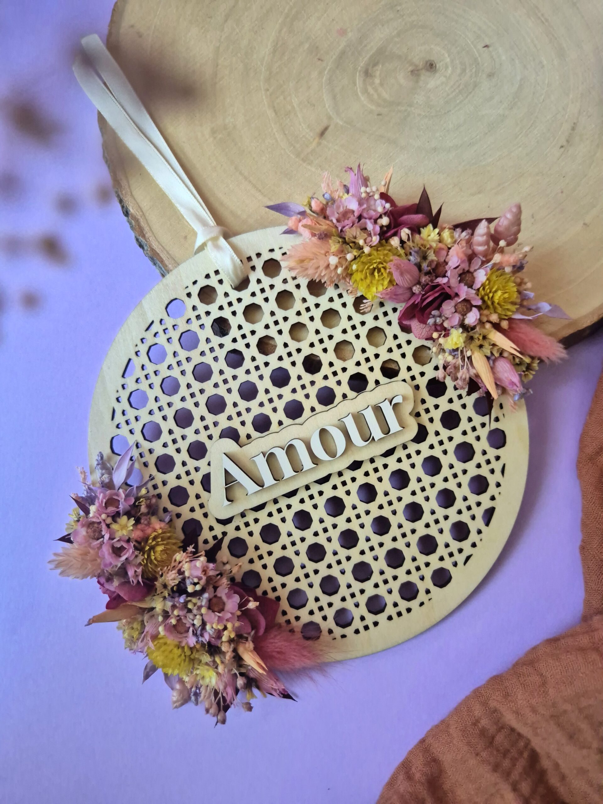 Atelier couronne bois "effet cannage" et fleurs séchées – Image 2